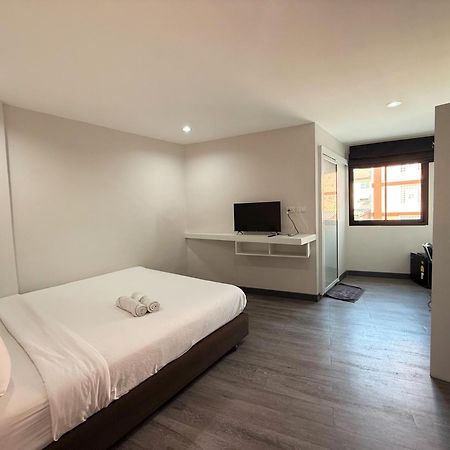 Ma Non Nont Hotel & Apartment Нонтхабури Экстерьер фото